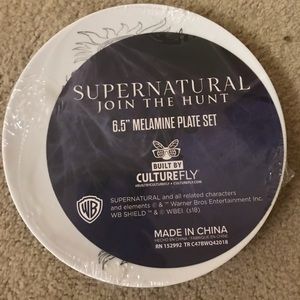 Supernatural plate set
